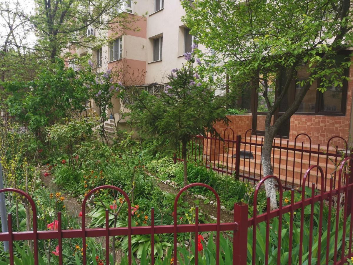 Awesome Apartment Bucarest Exterior foto