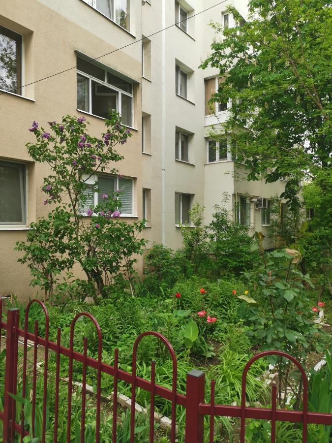 Awesome Apartment Bucarest Exterior foto